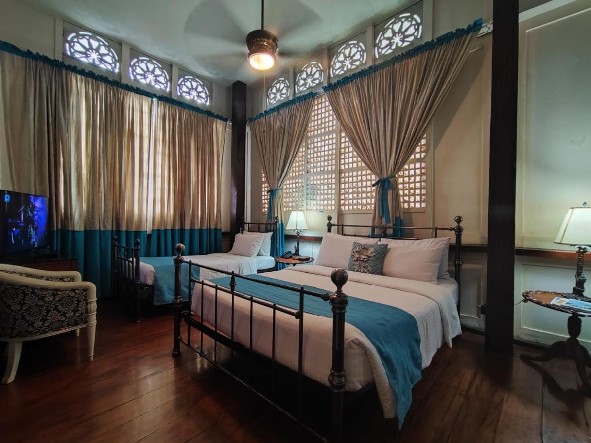 ปาราโดเรส เดล กาสติโย Bed & Breakfast Taal ภายนอก รูปภาพ