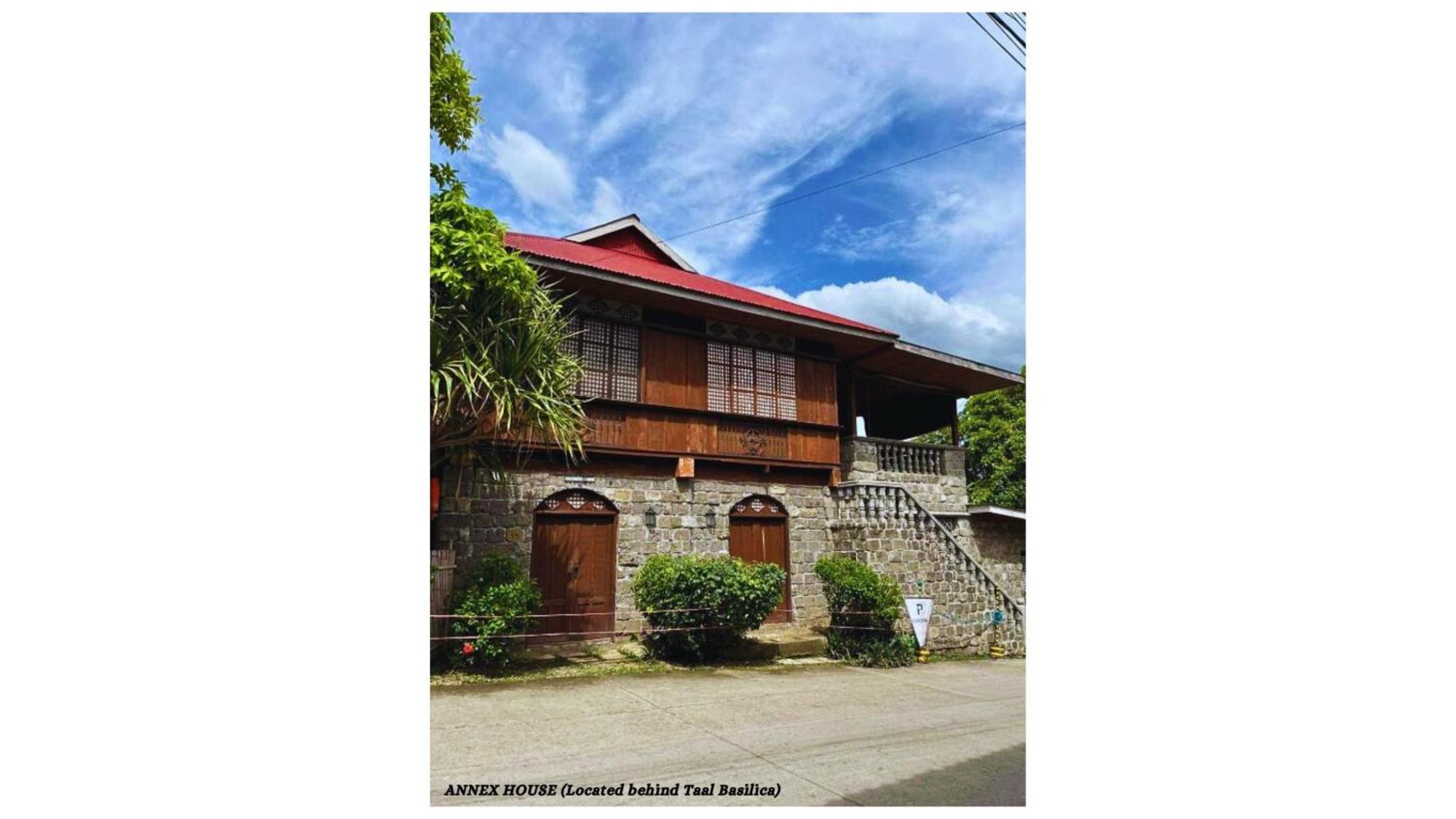 ปาราโดเรส เดล กาสติโย Bed & Breakfast Taal ภายนอก รูปภาพ