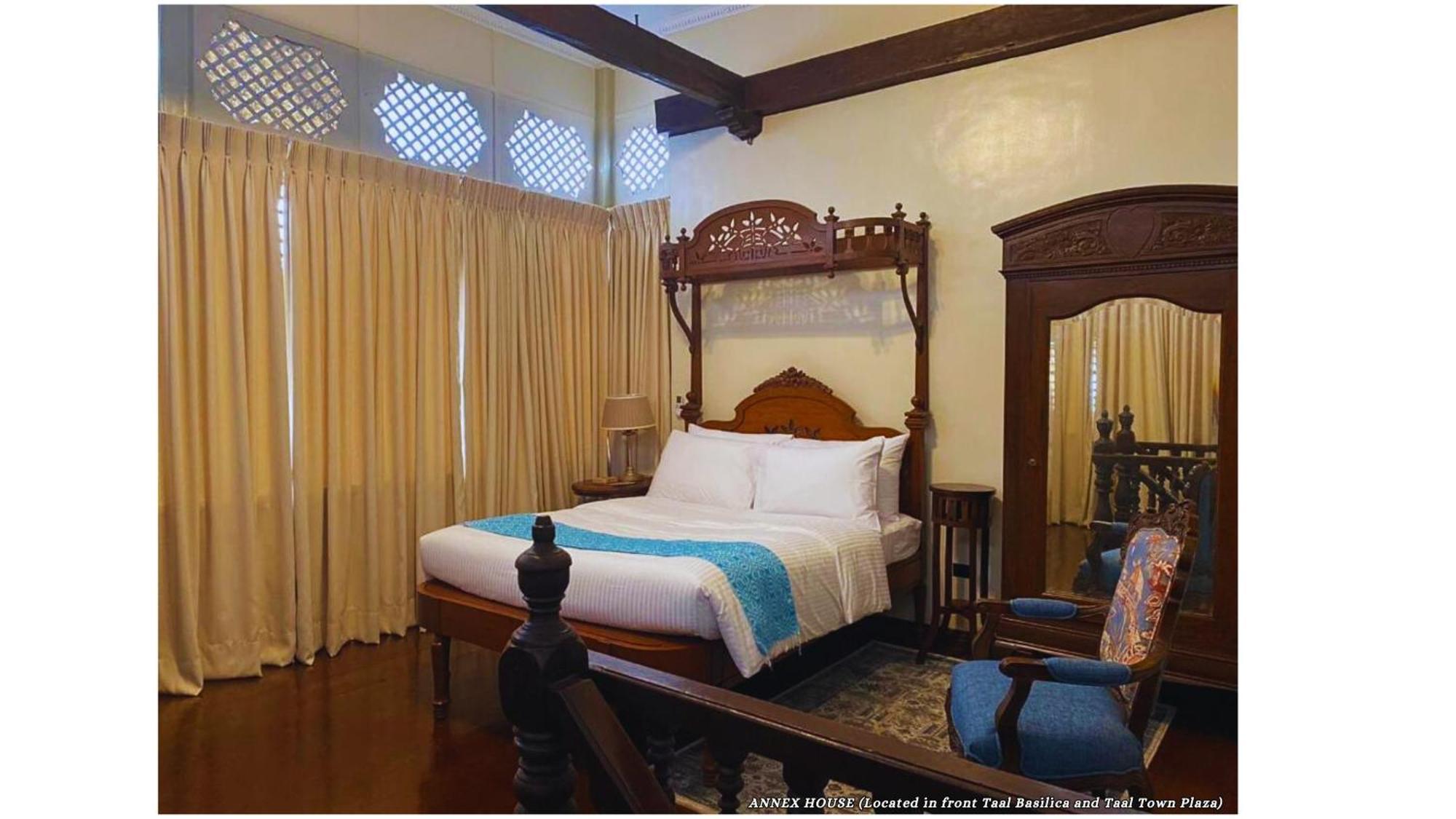 ปาราโดเรส เดล กาสติโย Bed & Breakfast Taal ภายนอก รูปภาพ