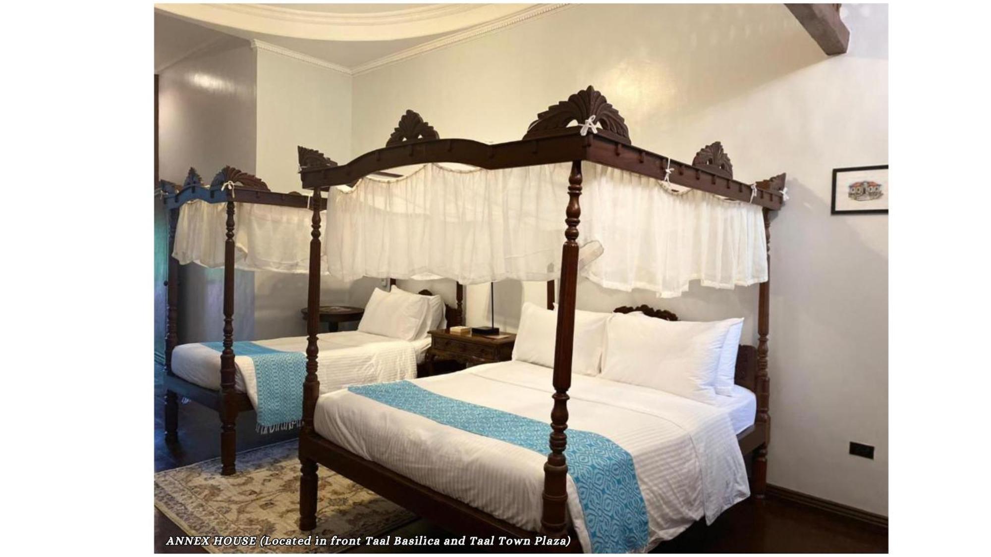 ปาราโดเรส เดล กาสติโย Bed & Breakfast Taal ภายนอก รูปภาพ