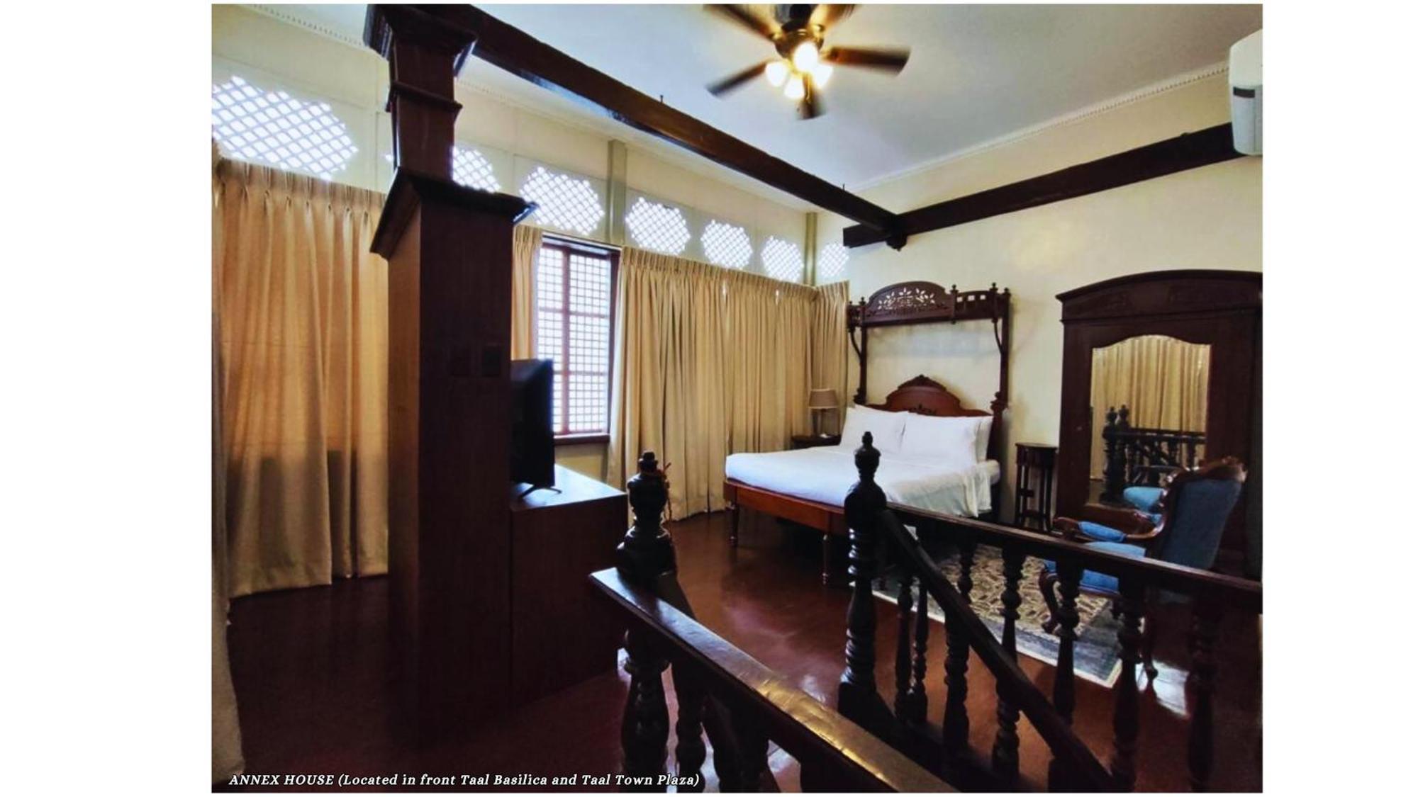 ปาราโดเรส เดล กาสติโย Bed & Breakfast Taal ภายนอก รูปภาพ