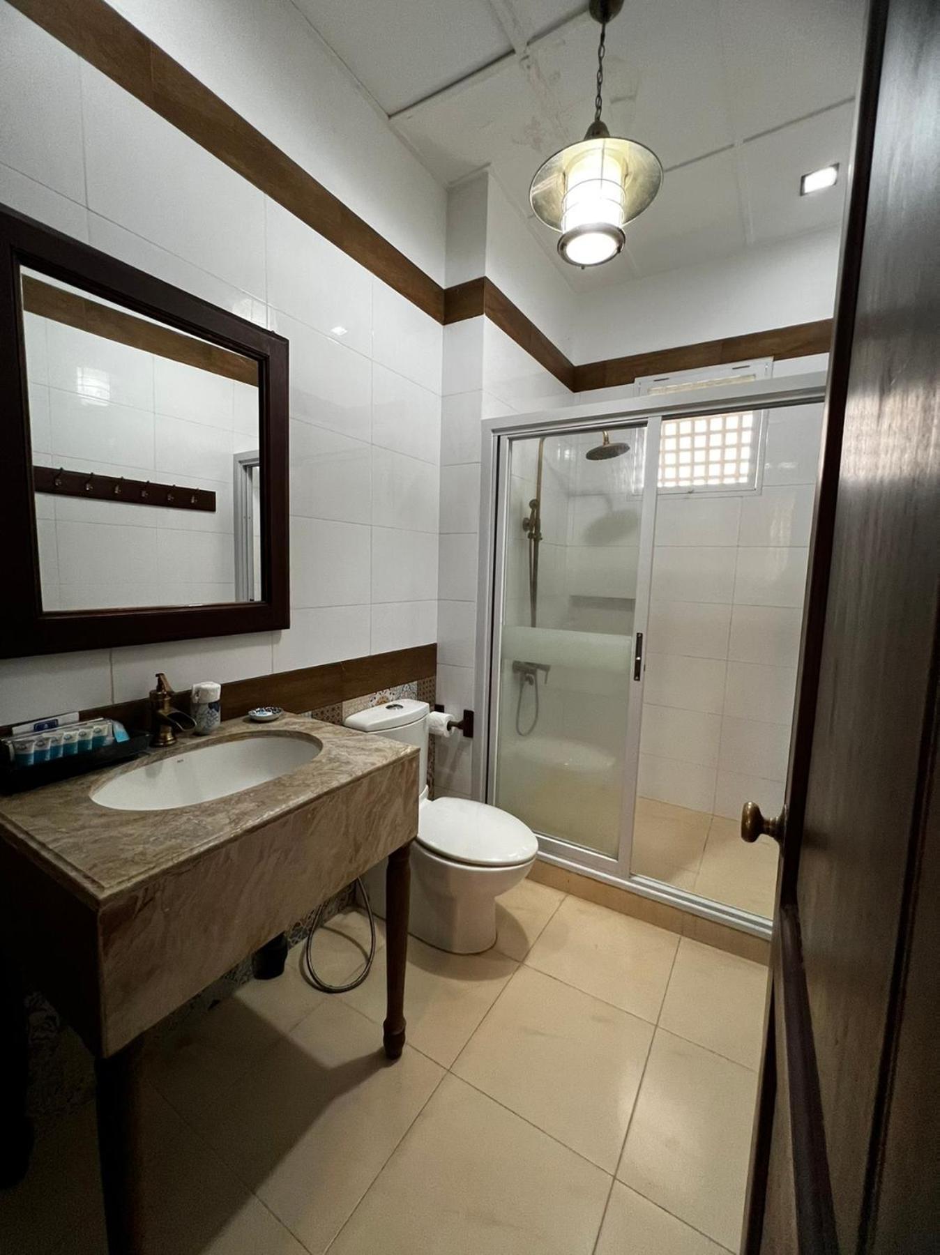 ปาราโดเรส เดล กาสติโย Bed & Breakfast Taal ห้อง รูปภาพ